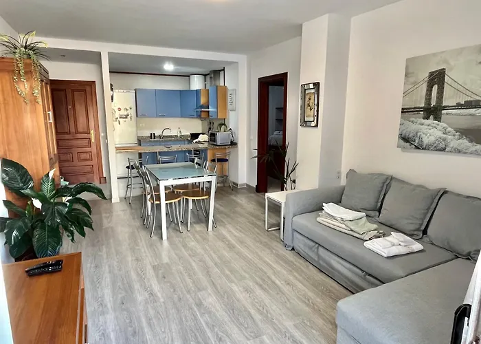 Apartamento A Pie De Playa Con Una Amplia Terraza