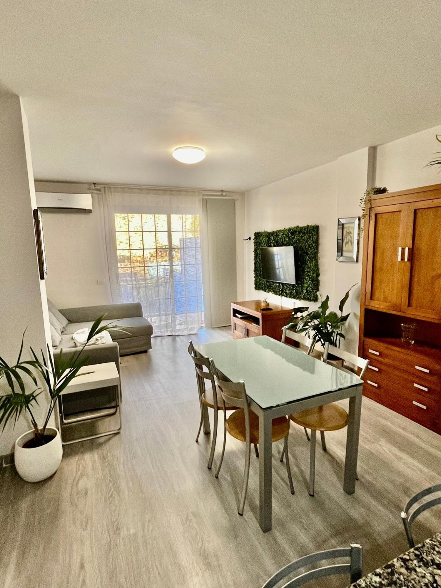 Appartement A Pie De Playa Con Amplia Terraza *